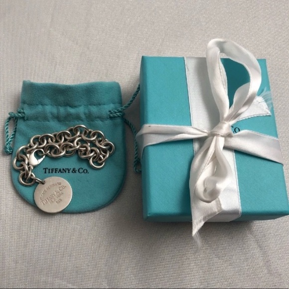 Tiffany & Co. Jewelry - Return to Tiffany round tag silver link bracelet
